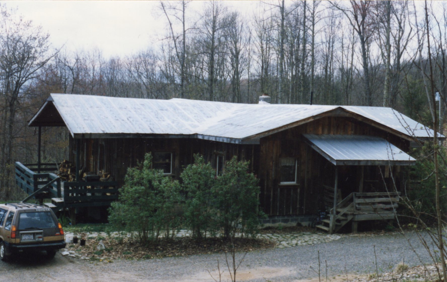 Cross House from side