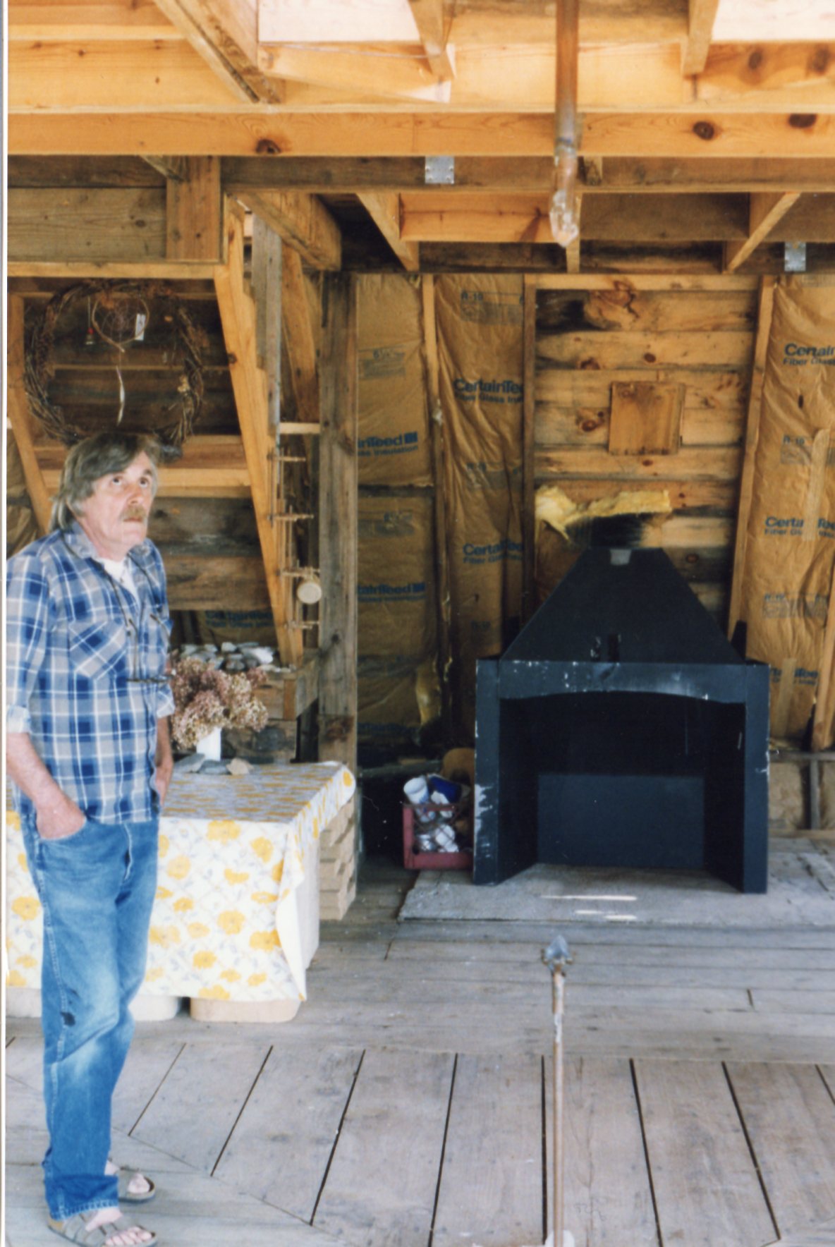 Walter Bartoo and base of Magnetron